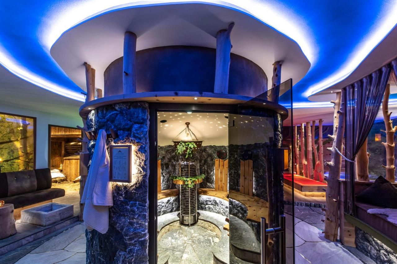 Abinea Dolomiti Romantic Spa Castelrotto Exterior photo