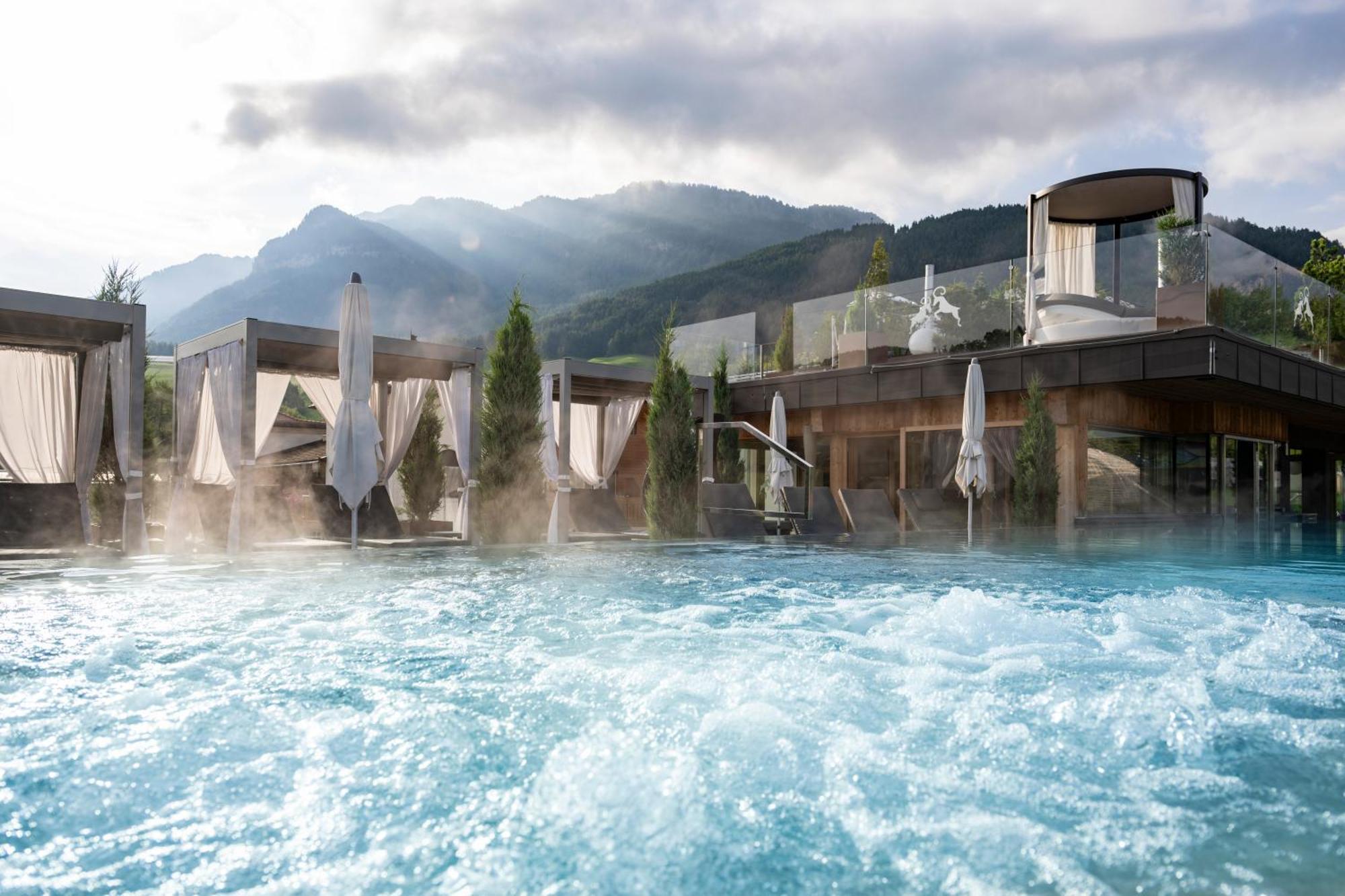 Abinea Dolomiti Romantic Spa Castelrotto Exterior photo